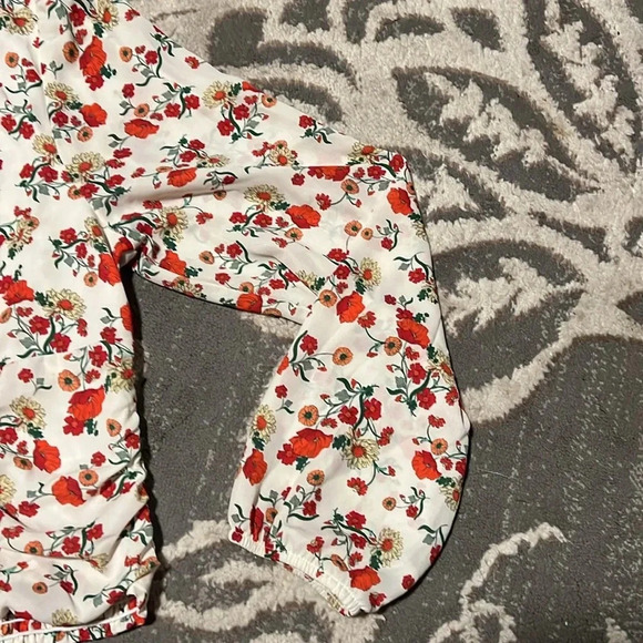 Heatherly blouse. Crop top. Long sleeve. Sheer. Super soft. Dressy or casual. - Picture 3 of 5